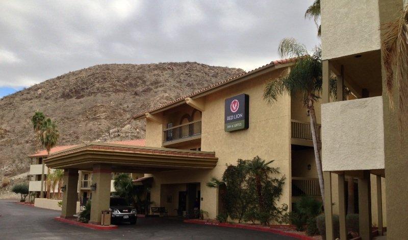 Red Lion Inn & Suites Cathedral City Palm Springs Exteriör bild