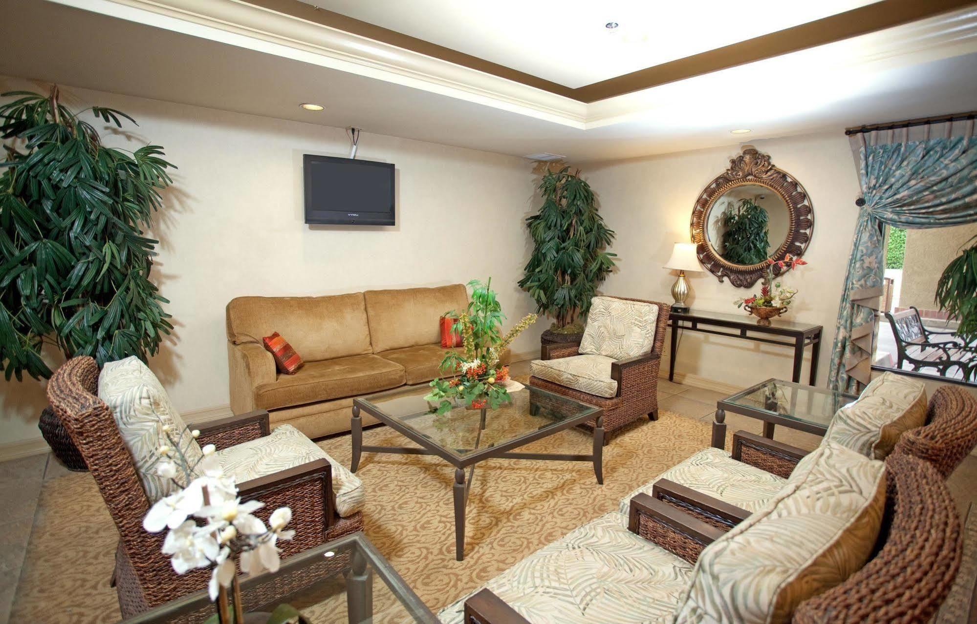 Red Lion Inn & Suites Cathedral City Palm Springs Exteriör bild